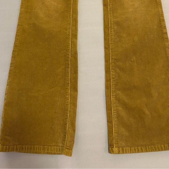 Pilcro Jeans The Icon Yellow Corduroy Chop Pocket Flare Jeans Boot Cut Pants 27 - Picture 7 of 16